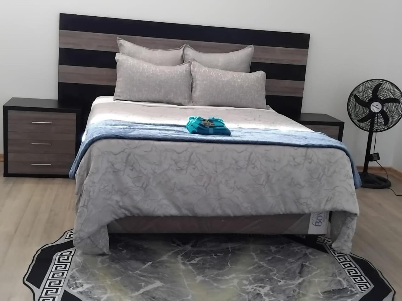 Holiday Villa Harare Luaran gambar