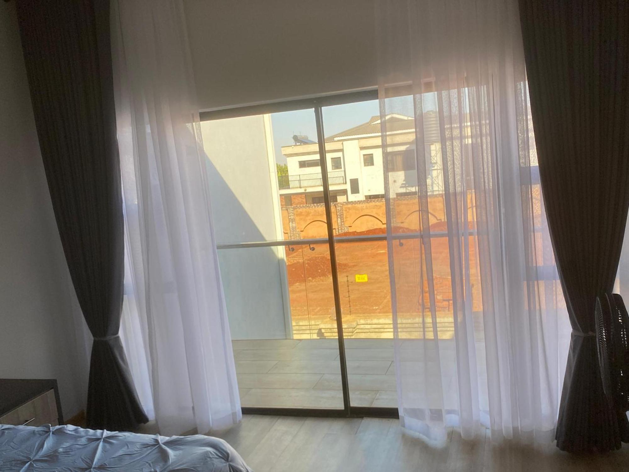 Holiday Villa Harare Luaran gambar